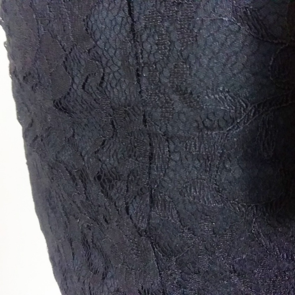 Nikibiki Lace Skirt - Picture 7 of 7